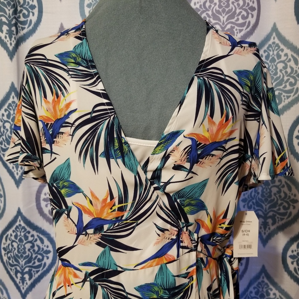 NW Time and Tru 2PC Wrap Dress w/ Cami-style slip